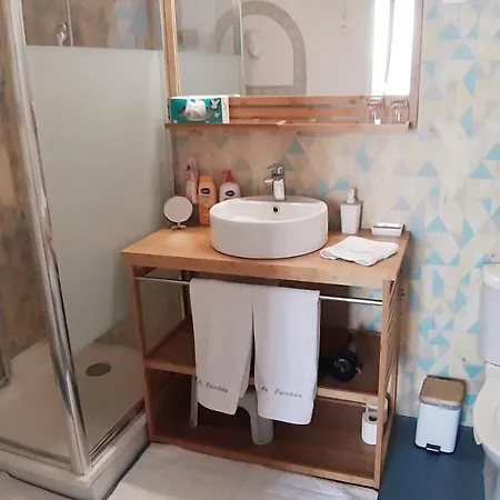 D'hotes Du Mas Julianas Bed and breakfast 3*