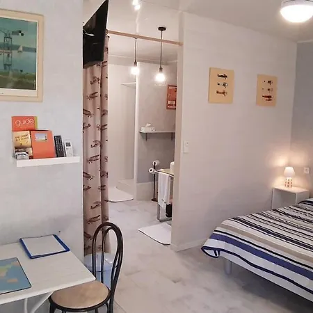 D'hotes Du Mas Julianas 3*